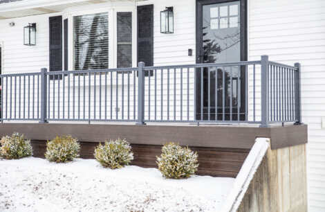 Lincoln Aluminum Railing