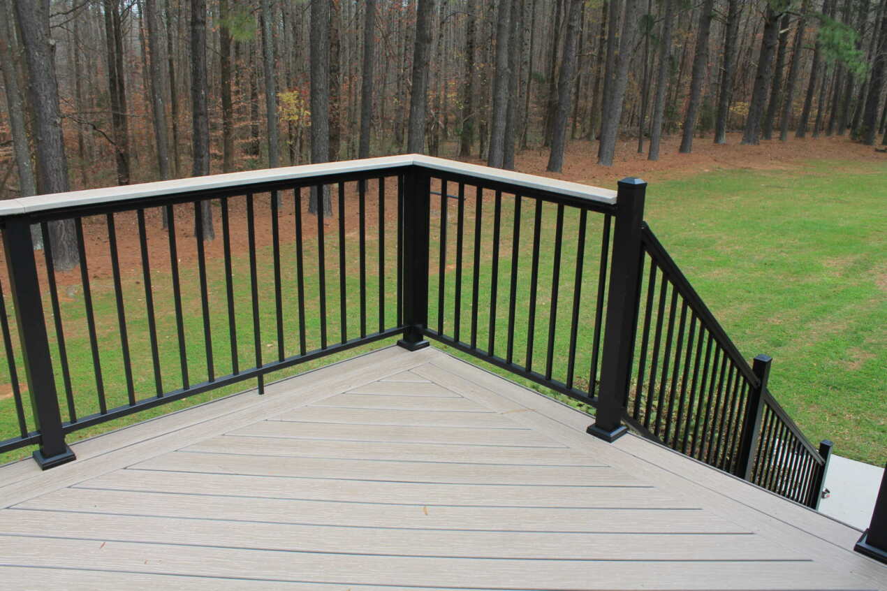 Black Lincoln Aluminum Railing with Drink Rail Brackets