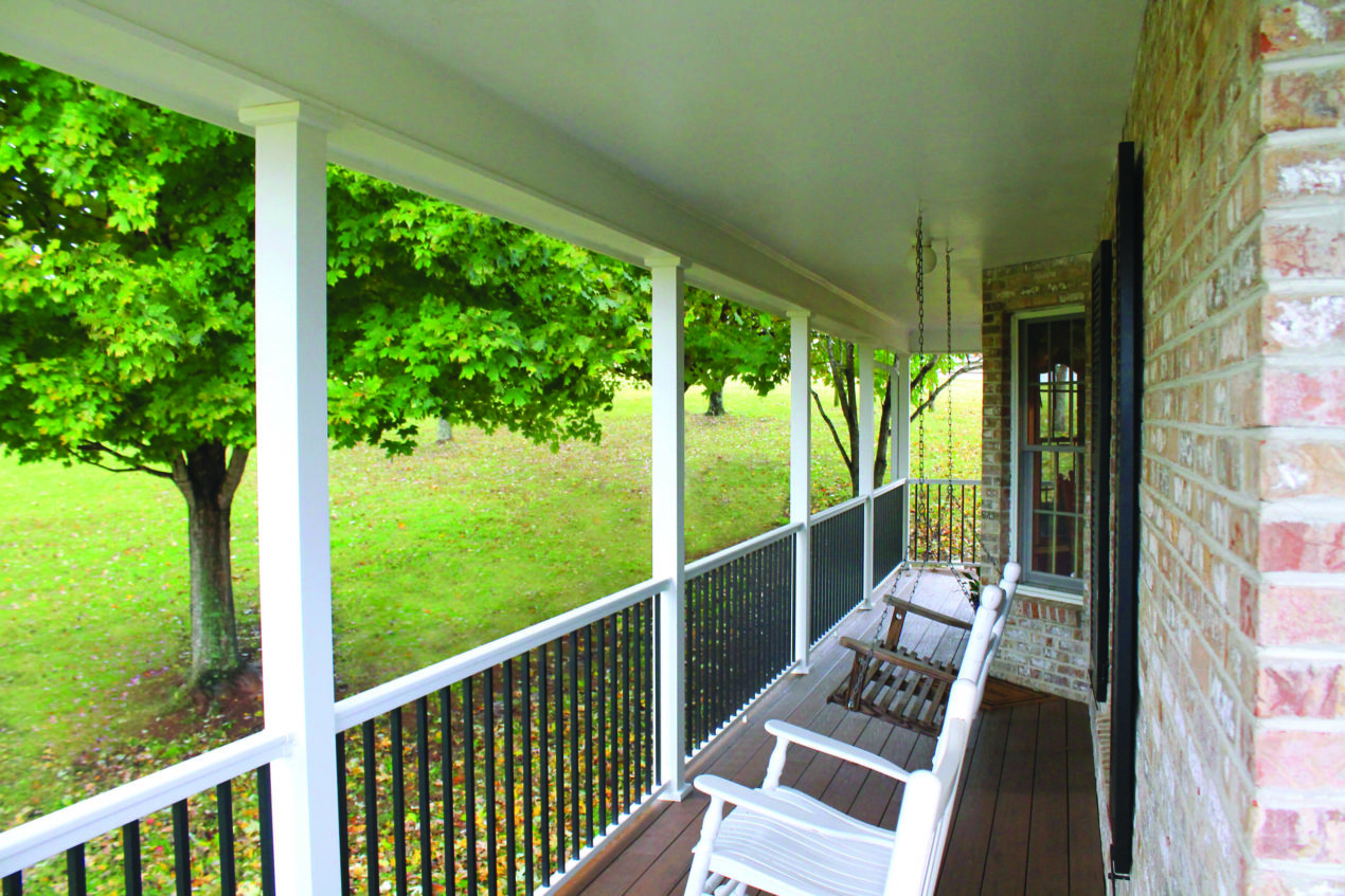 Lincoln Aluminum Railing - Color Guard Railing